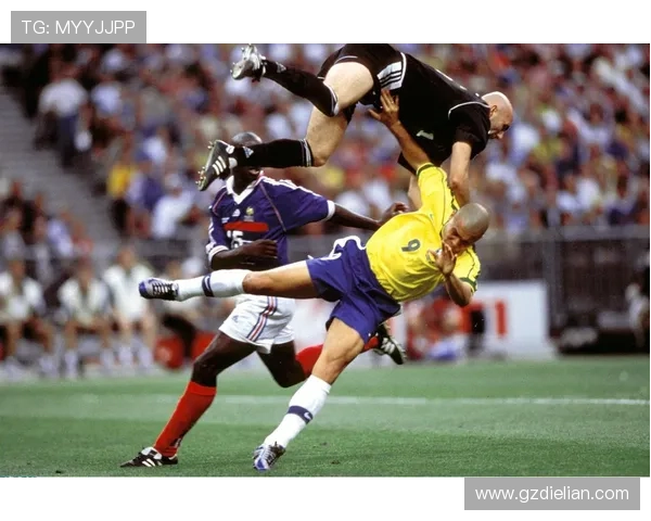 全球知名老足球明星名录及其辉煌成就回顾